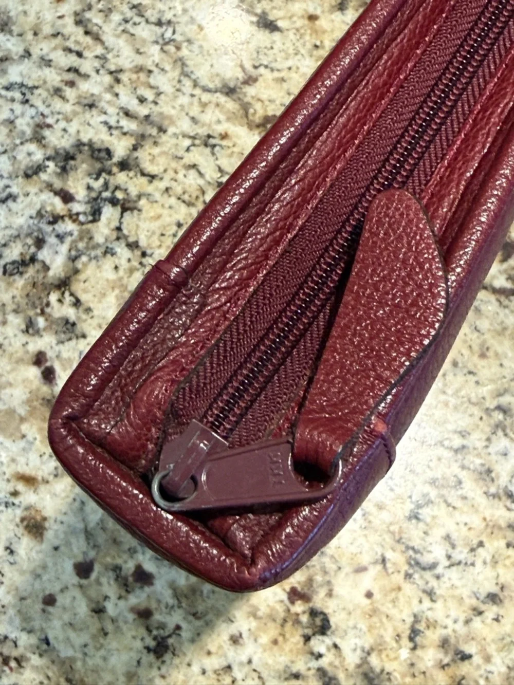 Franklin Covey Quest Burgundy Leather Zip Binder Planner 7 Ring